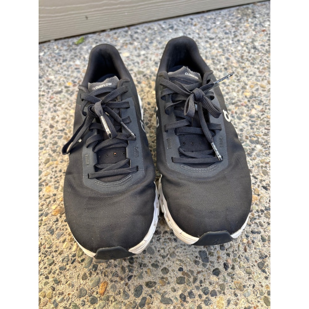 On Running Cloudflow 4 Women's 7.5 Black White Running Shoes 3WD30110299 - Picture 6 of 10